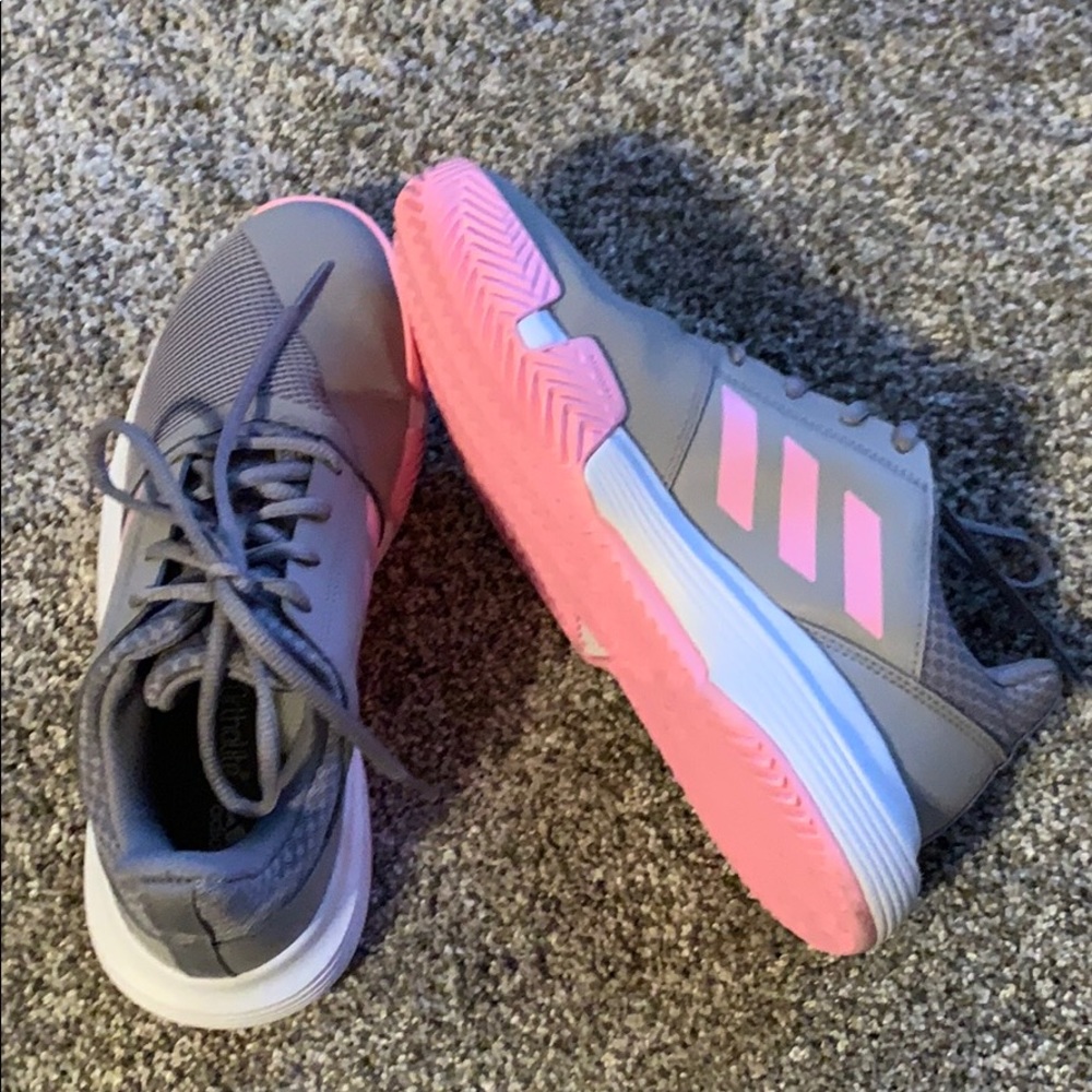 Adidas grey/pink sneakers/court shoes.